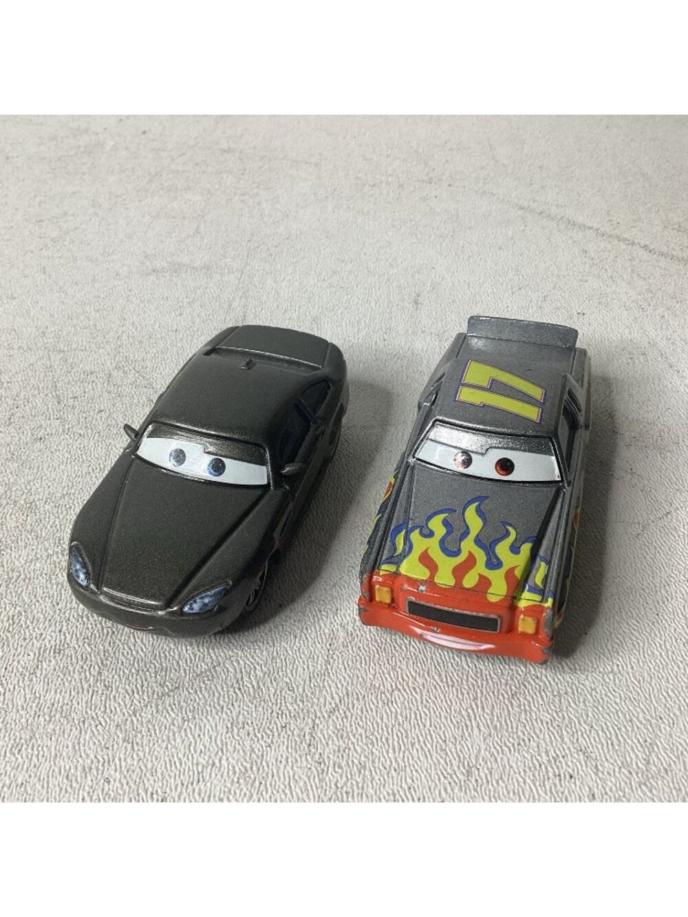 Disney Pixar Cars Bob Cutlass Darrell Cartrip Lot Of 2 Diecast Metal 1:55 Scale